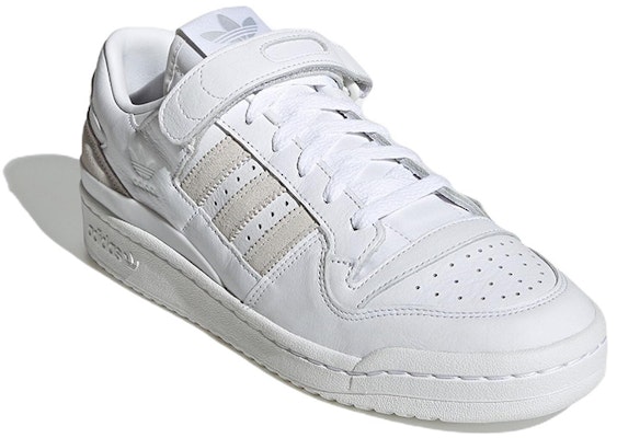 adidas Forum 84 Low "Kelabu Jernih/Putih/Silver Metalik" HP5518 Lookbook adidas Forum 84 Low "Kelabu Jernih/Putih/Silver Metalik" HP5518