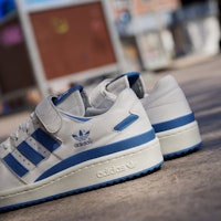 adidas Forum 84 Low 'Trace Royal' en Azul Real JI4658 1