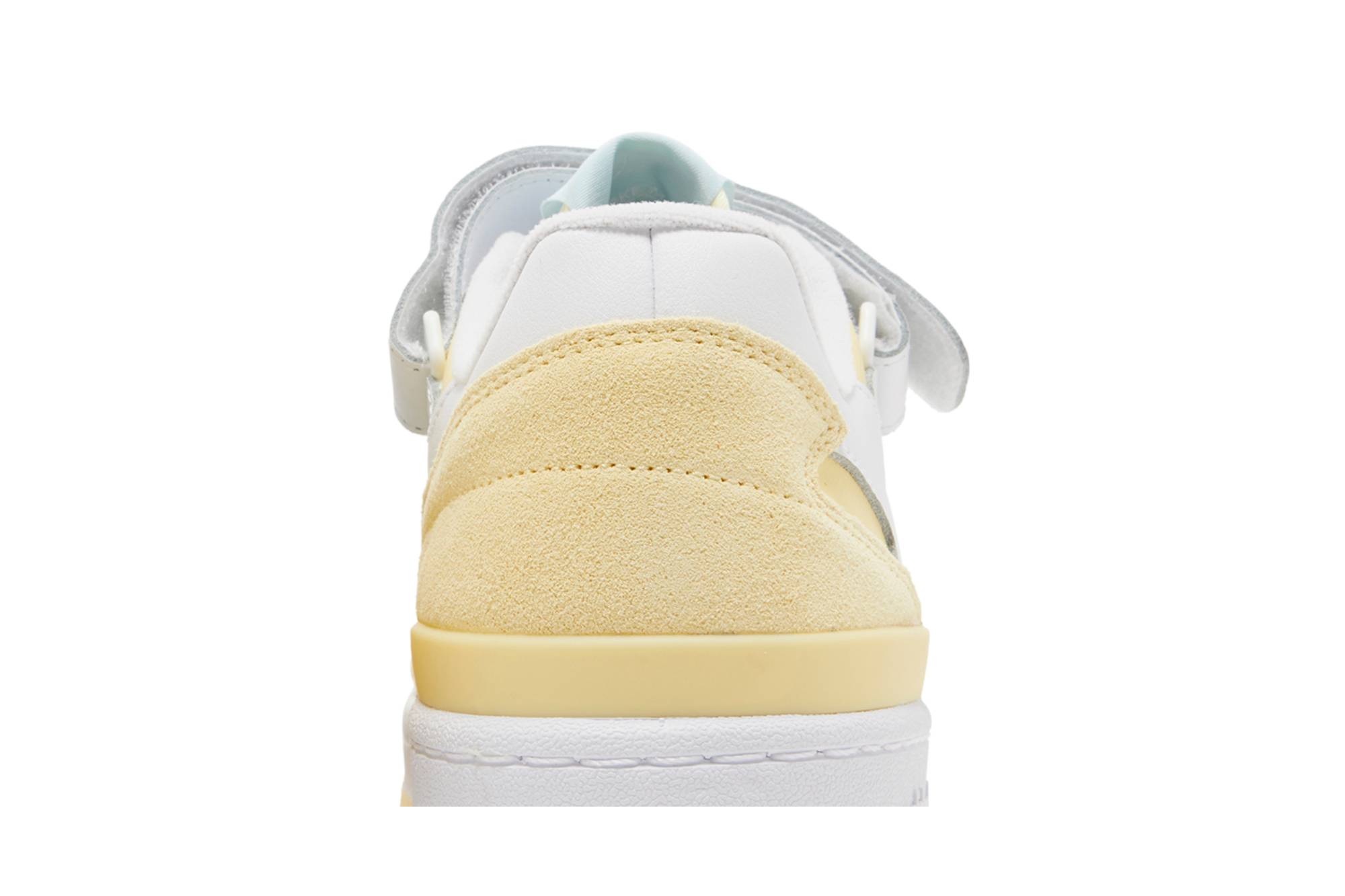 Sizing adidas Forum Low 'Amarillo Casi Blanco' GX7075