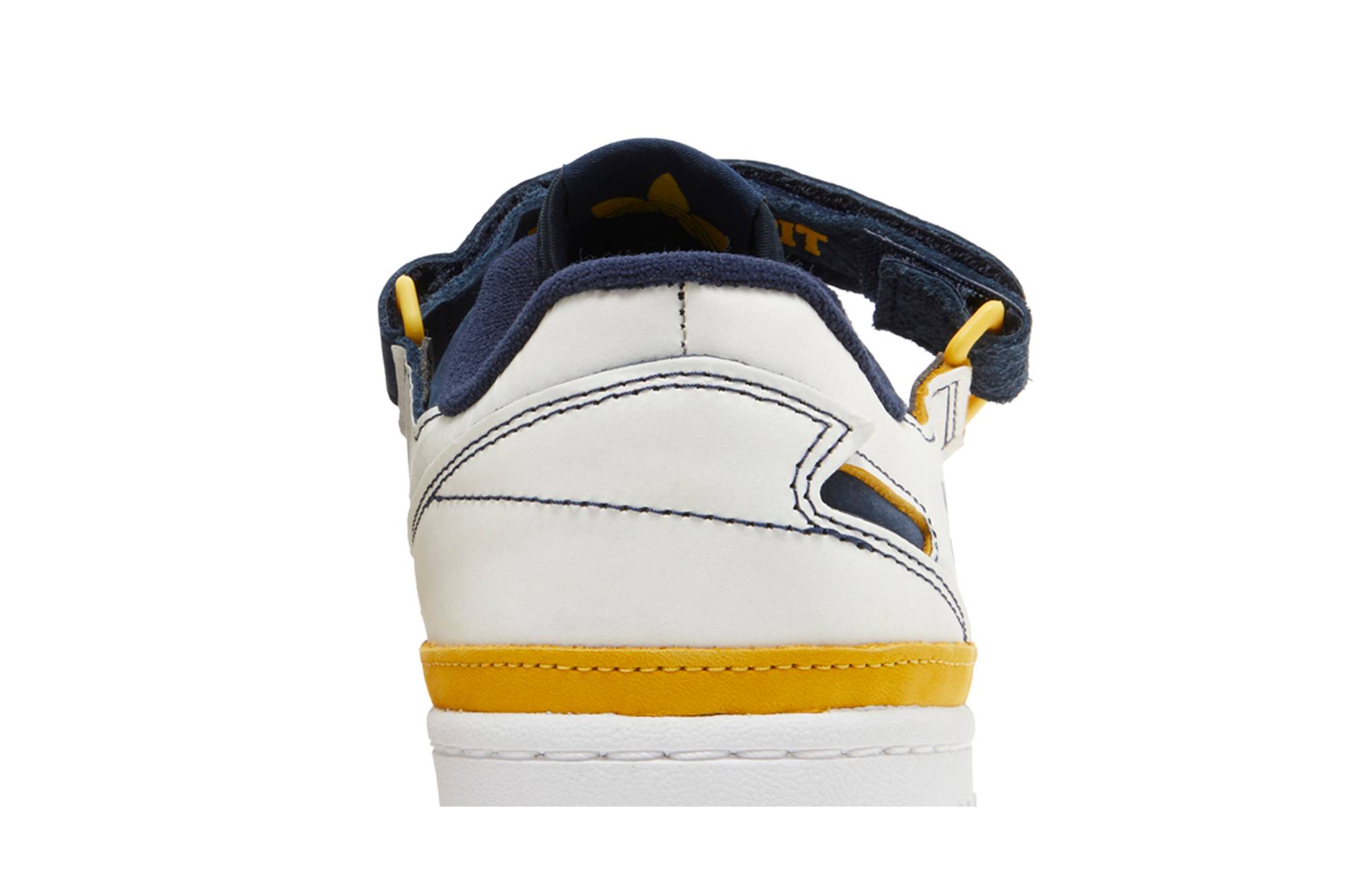 Sizing 아디다스 포럼 로우 '디트로이트' 스나입스 독점 IE4786