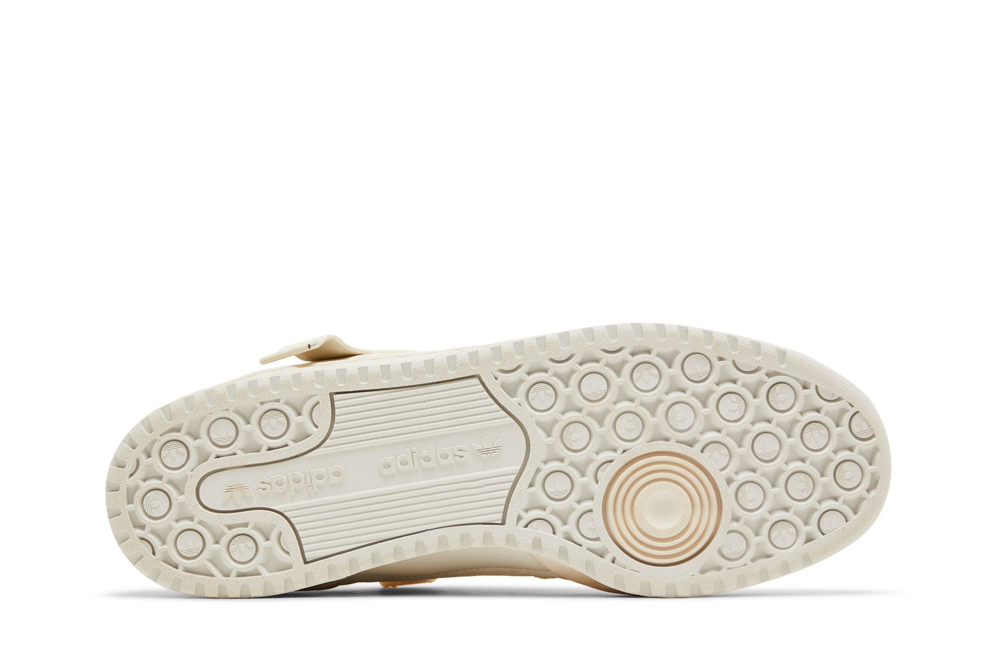 Shop 아디다스 포럼 로우 '윈터 엘리먼츠 - 클리어 화이트' IG7595