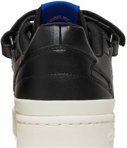 adidas Forum Low André Saraiva Hitam Krem Putih GZ2205 Sizing adidas Forum Low André Saraiva Hitam Krem Putih GZ2205