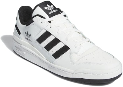 adidas Forum Low CL 'Putih Hitam' IH7830 Lookbook adidas Forum Low CL 'Putih Hitam' IH7830