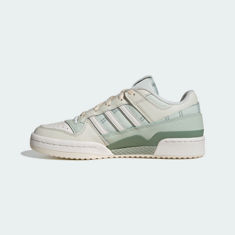 Lookbook 阿迪达斯FORUM LOW CL休闲鞋 JH9597