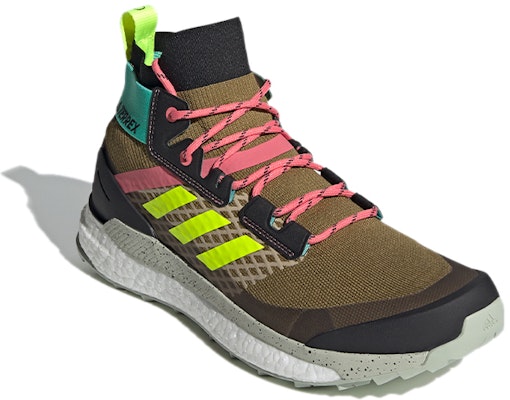 adidas Free Hiker Primeblue FY7329 Lookbook adidas Free Hiker Primeblue FY7329