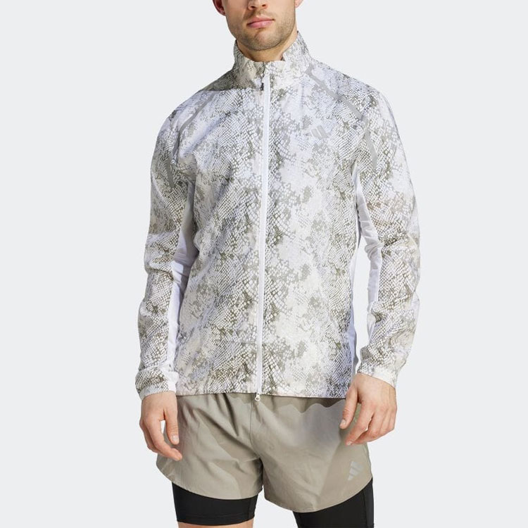 Lookbook adidas 全版印花高領外套 IC7597