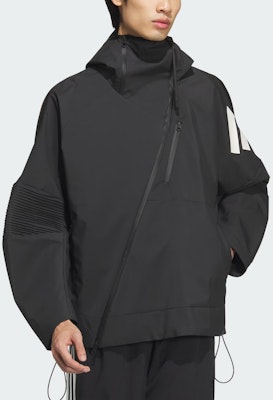 adidas Future Style FW24 Hoodie Hitam dengan Banyak Kantong. JN3424 Lookbook adidas Future Style FW24 Hoodie Hitam dengan Banyak Kantong. JN3424