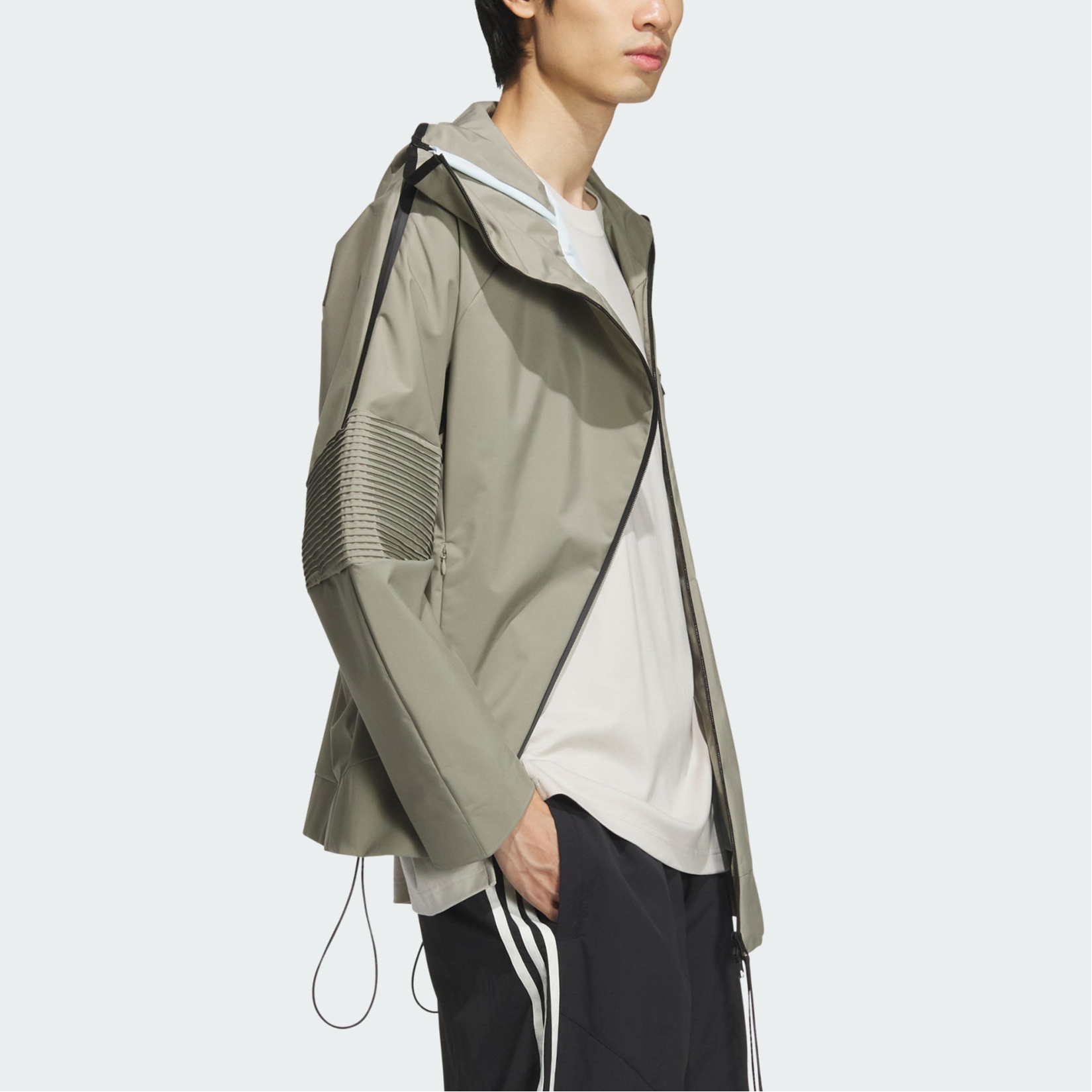 Shop adidas Future Style Hoodie Zip Tan Pria Fit Santai. JN3425