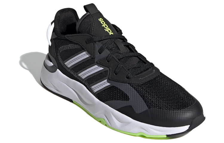 Lookbook アディダス フューチャーフロー "ブラック/ホワイト" FW3371