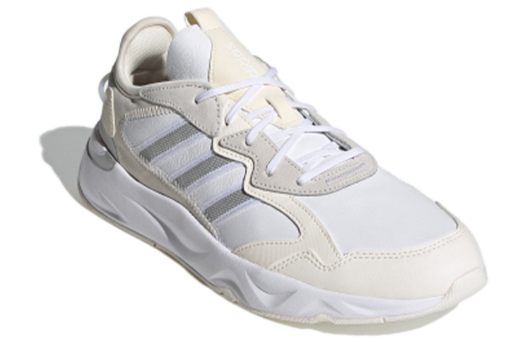 Lookbook アディダス フューチャーフロー "ホワイトアイボリー" FZ0365