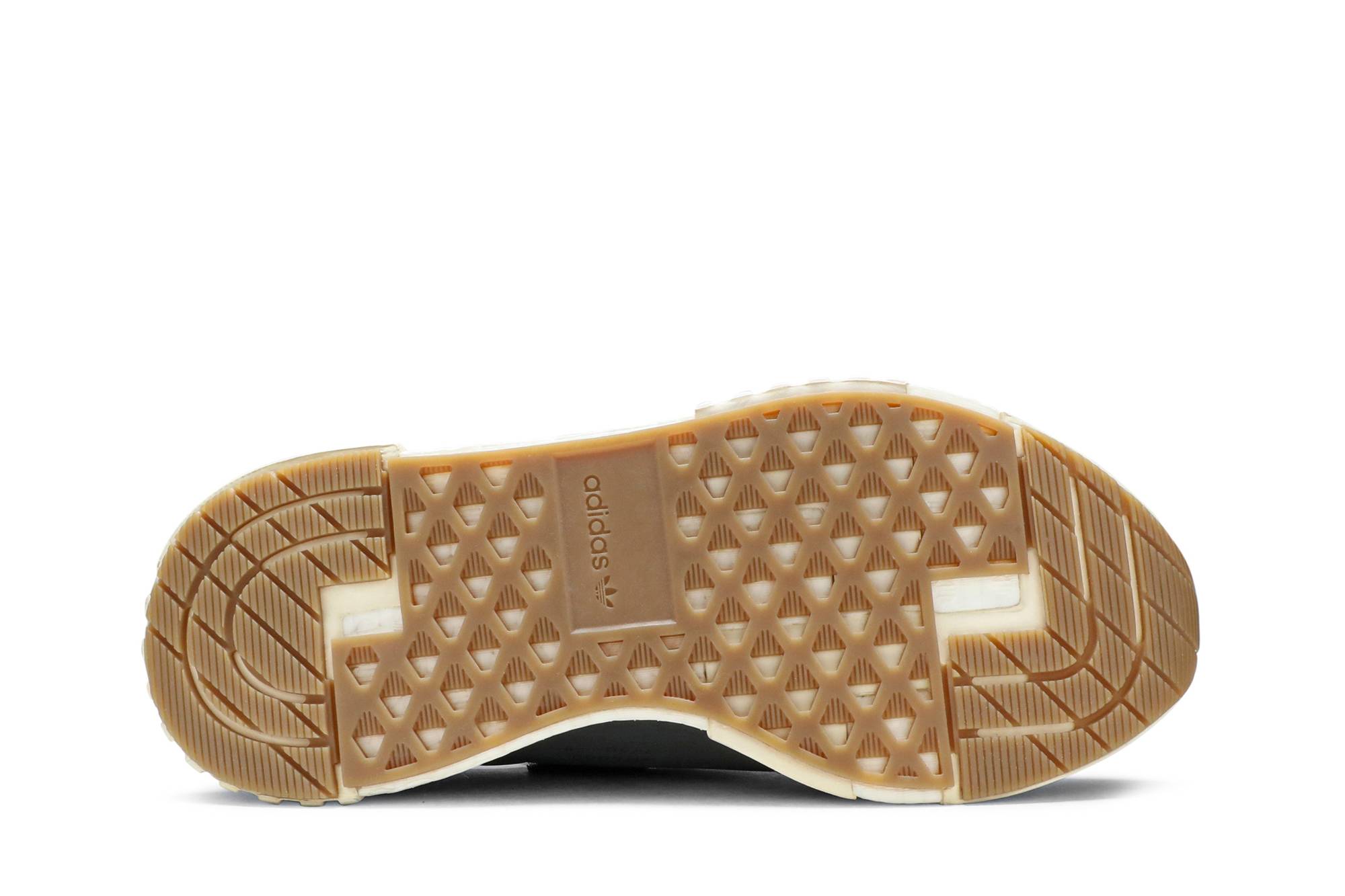 Shop アディダス  フューチャーペーサー "グレーカーボン" CM8453