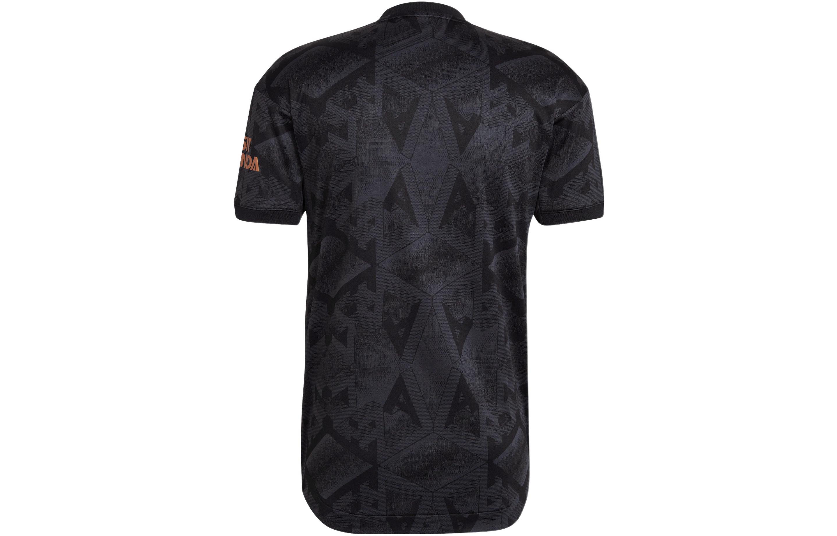 Lookbook adidas FW22 Arsenal Away Camiseta Jugador Negro Letra Impresa Fútbol. H35901