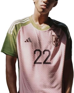 adidas FW22 日本客場 NIGO 球員粉色T恤 - 世界盃2022 男女復古球衣 HS5759 Cheap adidas FW22 日本客場 NIGO 球員粉色T恤 - 世界盃2022 男女復古球衣 HS5759