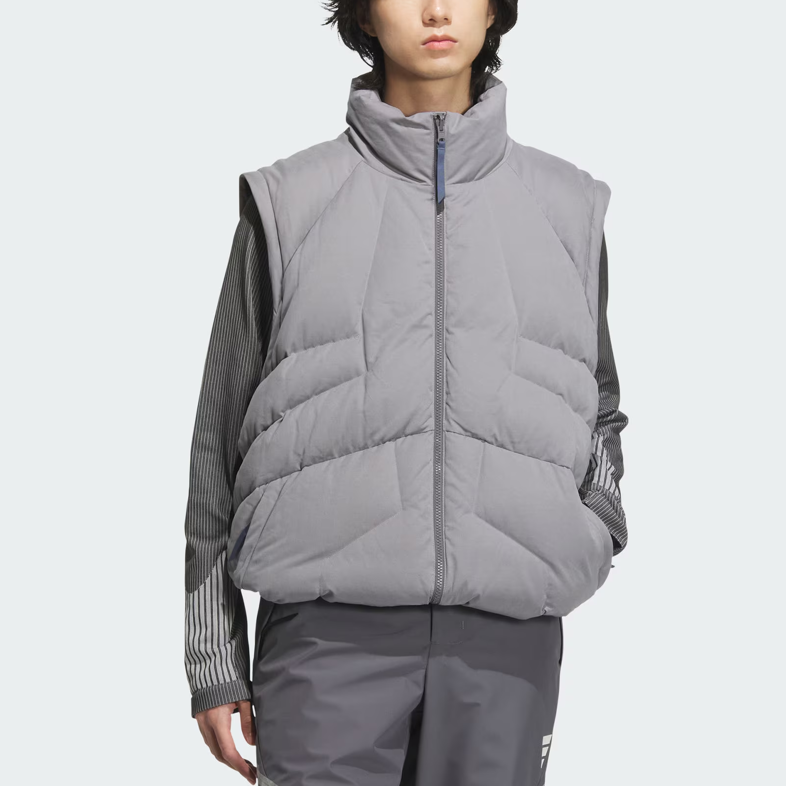 adidas FW24 FUSTL Series DJK MID Detachable Logo Puffer Jacket Men Grey JM6174 圖 5