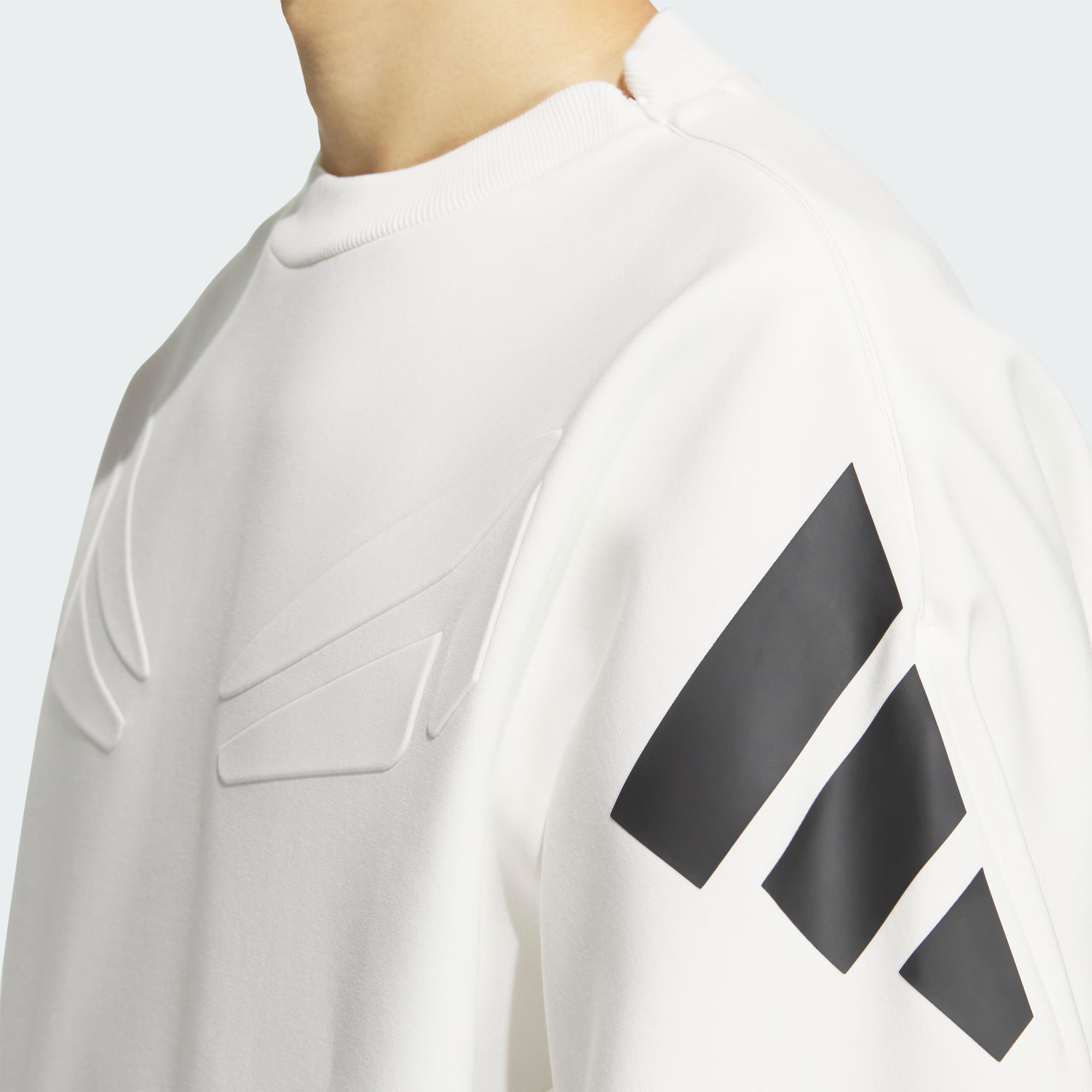Sizing アディダス FW24 フューチャースタイル プレロゴ ホワイト 長袖 スウェット メンズカジュアルウェア JN3466