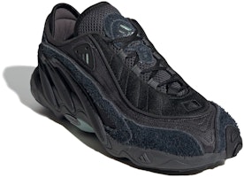 FYW 98 "ユーティリティブラック" (FYW 98 "Yūtiritibburakku") FV9164 Lookbook FYW 98 "ユーティリティブラック" (FYW 98 "Yūtiritibburakku") FV9164