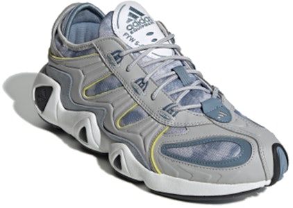 아디다스 FYW S-97 '로우 그레이' (adidas FYW S-97 '로우 그레이') EG5947 Lookbook 아디다스 FYW S-97 '로우 그레이' (adidas FYW S-97 '로우 그레이') EG5947