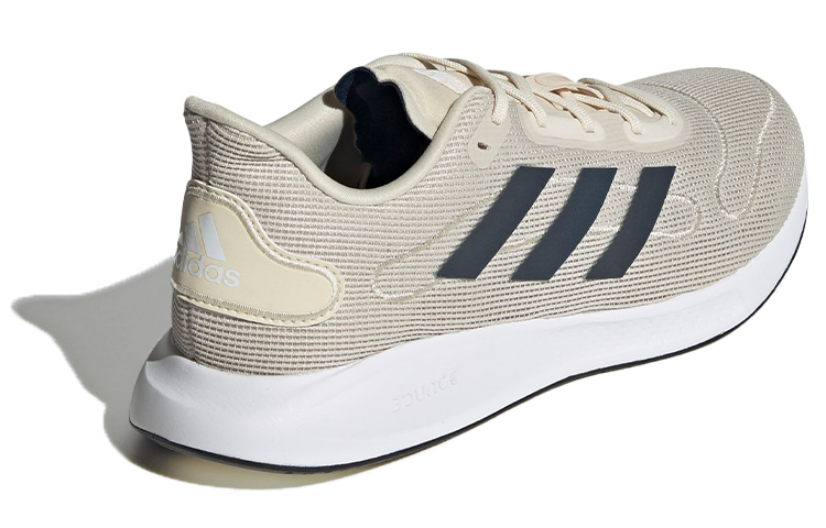 Shop adidas 銀河跑 休閒 透氣輕便 低筒 跑步鞋 男款 淺棕色
