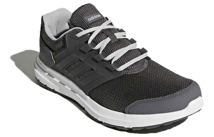 Lookbook 아디다스 갤럭시 4 회색/흰색 (남성) CP8827