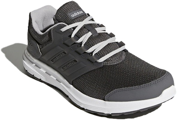 adidas Galaxy 4 M Kelabu/Putih CP8827 Lookbook adidas Galaxy 4 M Kelabu/Putih CP8827