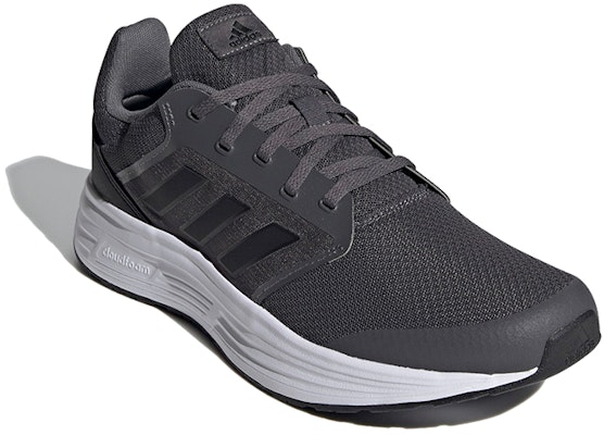 adidas Galaxy 5 Kelabu 'Grey' FY6717 Lookbook adidas Galaxy 5 Kelabu 'Grey' FY6717