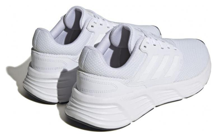 Shop adidas Galaxy 6 Kasut Lari 'Cloud White' HP6643