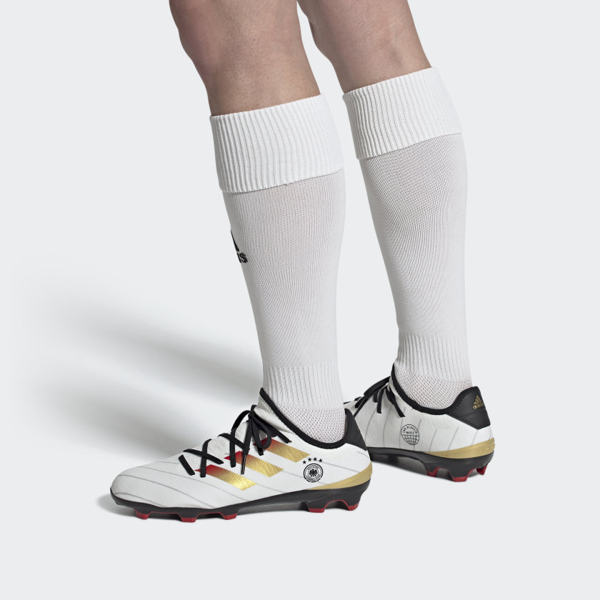 Sizing adidas Gamemode Knit FG ''Wit Goud Zwart'' GY7557