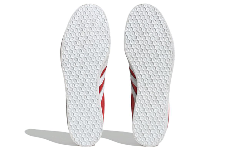 Sizing adidas Gazelle 85 ''Rosso Scarlatto'' IG0455