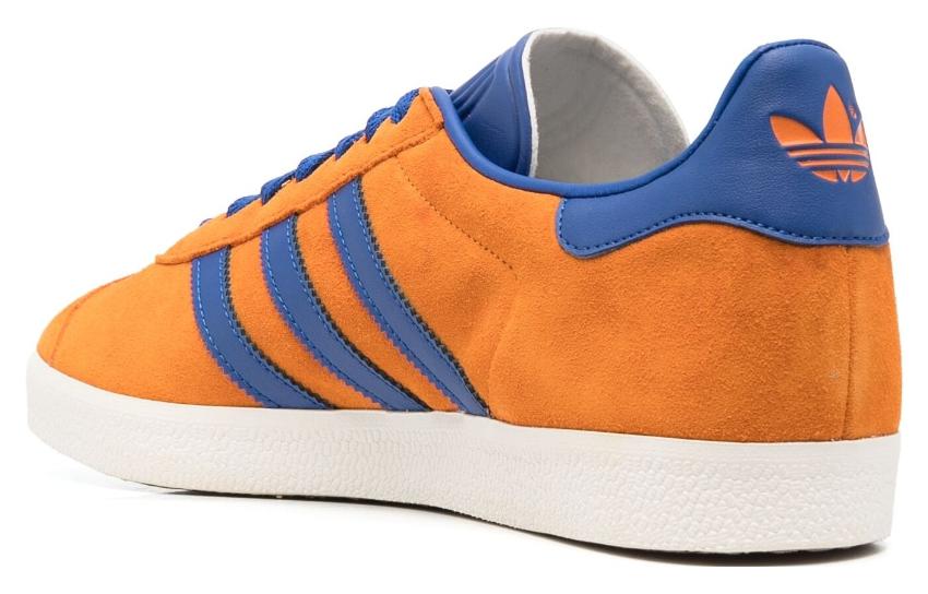 Lookbook 愛迪達 Gazelle '亮橙皇家藍' GY7374