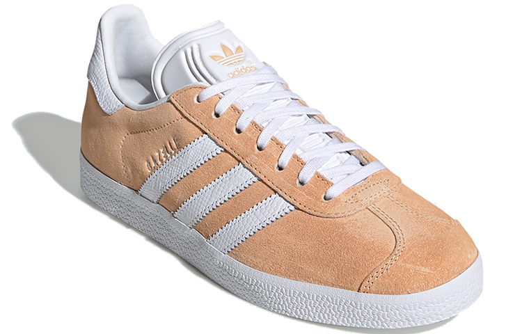 Lookbook adidas Gazelle 'Oren Bersinar Putih' EE5541