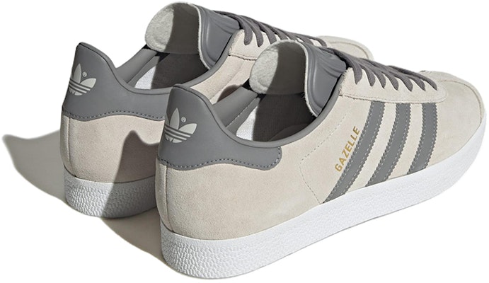 adidas originals Gazelle 防滑耐磨 低筒 板鞋 男款 米灰 Shop adidas originals Gazelle 防滑耐磨 低筒 板鞋 男款 米灰