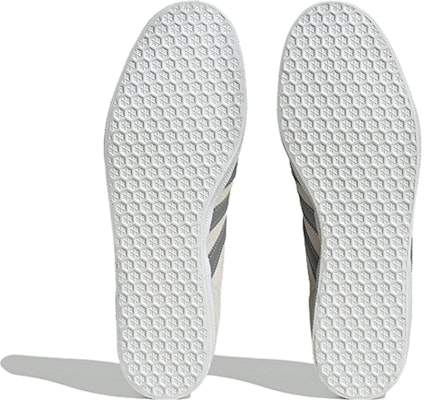 adidas originals Gazelle 防滑耐磨 低筒 板鞋 男款 米灰 Details for adidas originals Gazelle 防滑耐磨 低筒 板鞋 男款 米灰