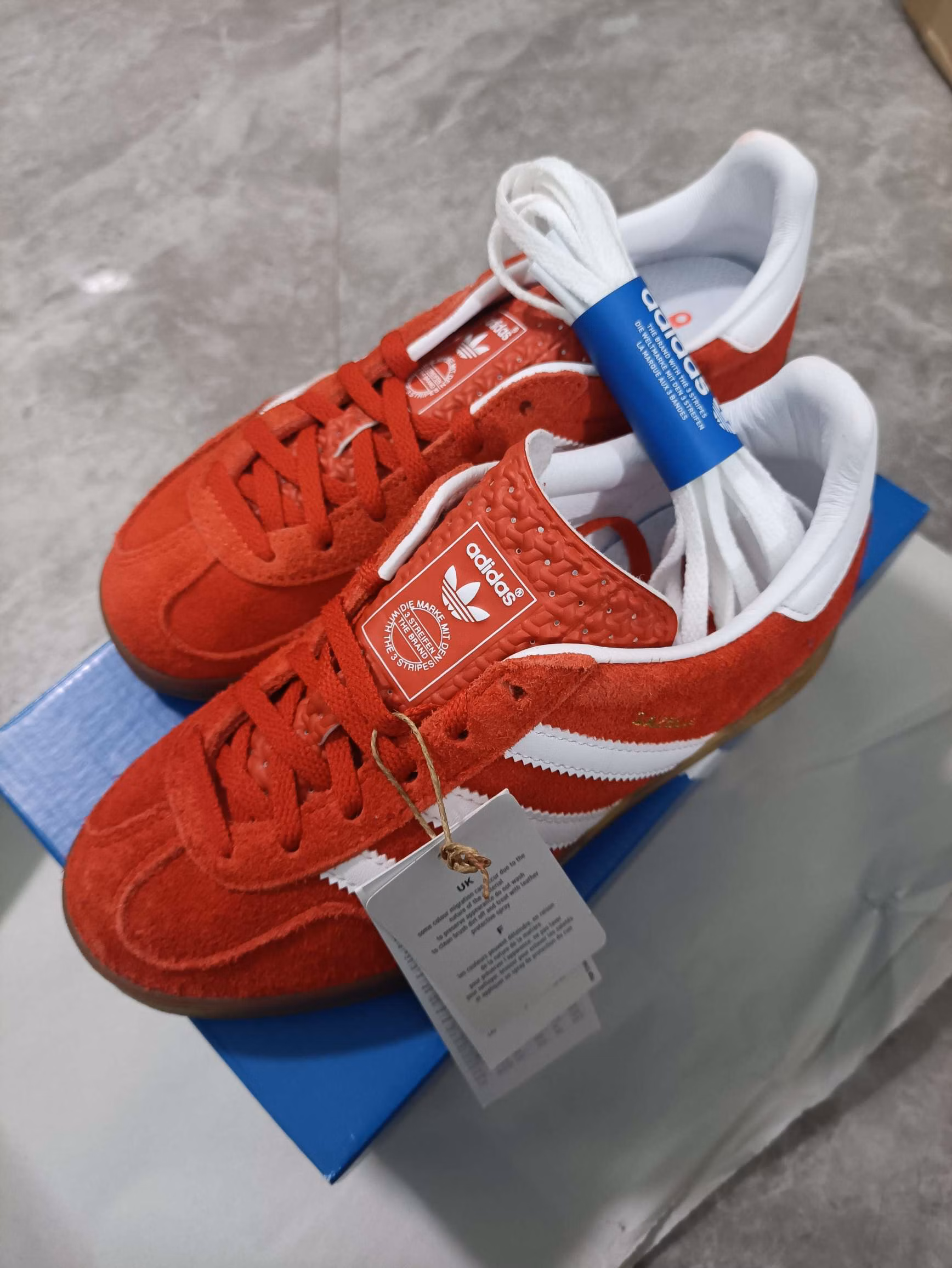 adidas-gazelle-solid-grey-hq-7818