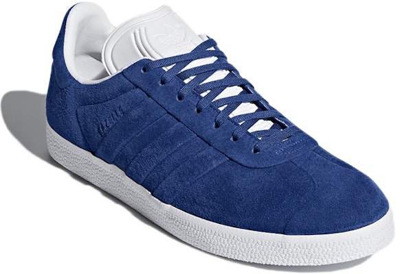 adidas Gazelle 'Stitch and Turn - Biru Kerajaan' BB6756 Lookbook adidas Gazelle 'Stitch and Turn - Biru Kerajaan' BB6756