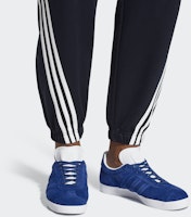 アディダスガゼル「スティッチ&ターン - コレジャイトロイヤル」BB6756 BB6756 Sizing アディダスガゼル「スティッチ&ターン - コレジャイトロイヤル」BB6756 BB6756