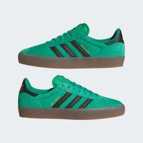 Sizing adidas Gazelle ADV Hijau Court/Hitam Inti/Gum Sneakers KI3206