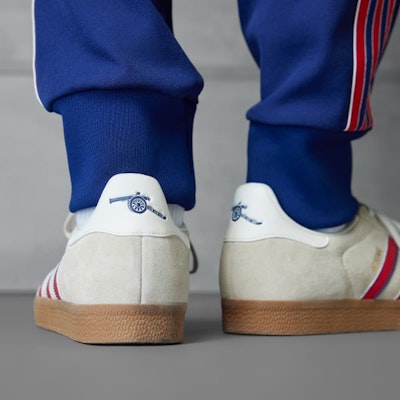 아디다스 가젤 아스널 테라스 아이콘 컬렉션 JS3042 Sizing 아디다스 가젤 아스널 테라스 아이콘 컬렉션 JS3042