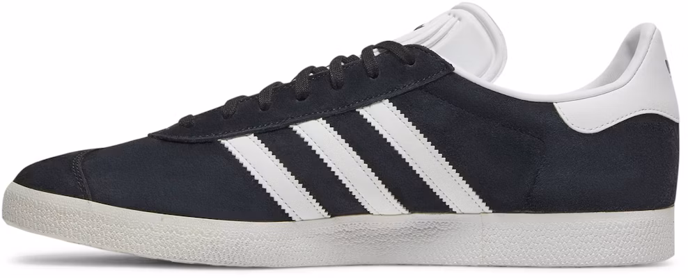 아디다스 가젤 코어 블랙 클라우드 화이트 골드 BB5476 Lookbook 아디다스 가젤 코어 블랙 클라우드 화이트 골드 BB5476