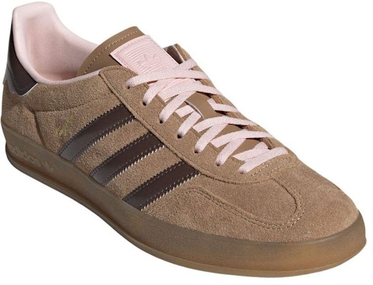 adidas Gazelle Indoor 'Valentine's Day - Chocolate' JR8028 Lookbook adidas Gazelle Indoor 'Valentine's Day - Chocolate' JR8028