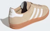 Purchase 阿迪达斯 Gazelle 室内版 魔法米色/核心白/生胶 HQ5154
