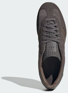 Adidas Gazelle 室內運動鞋 碳灰/土棕/膠底 JQ6213 Order Adidas Gazelle 室內運動鞋 碳灰/土棕/膠底 JQ6213