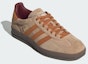 Shop Adidas Gazelle 經典室內運動鞋 JH5412