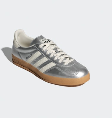 阿迪达斯 Gazelle 室内运动鞋 银色/核心白/核心黑 JR1206 Purchase 阿迪达斯 Gazelle 室内运动鞋 银色/核心白/核心黑 JR1206
