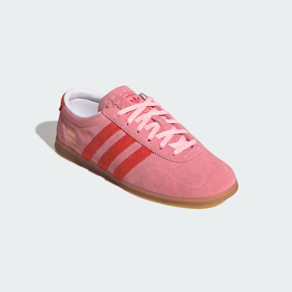 Shop (W) adidas Gazelle Low Profile Rosa Chispa/Rojo/Goma IH6945