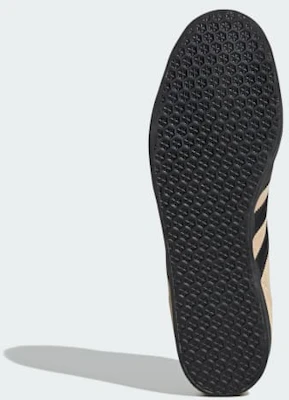 adidas Gazelle Messi 運動鞋 水晶沙/核心黑/金屬金 IH8156 Shop adidas Gazelle Messi 運動鞋 水晶沙/核心黑/金屬金 IH8156