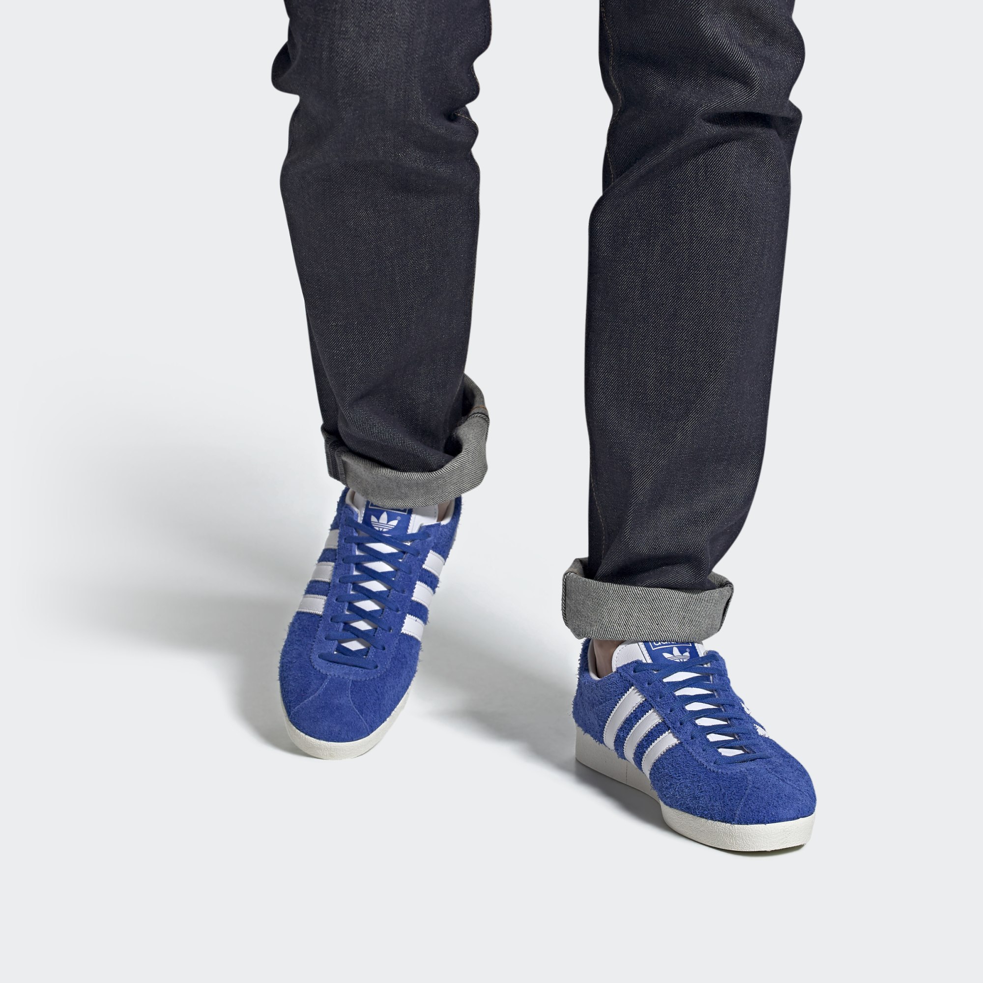 Sizing アディダス ガゼル ビンテージ "ブルースエード" FU9656