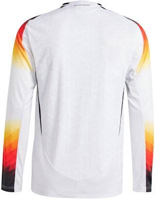 adidas 德國主場球員版修身版長袖運動衫 白色 男款。 IZ1619 Lookbook adidas 德國主場球員版修身版長袖運動衫 白色 男款。 IZ1619