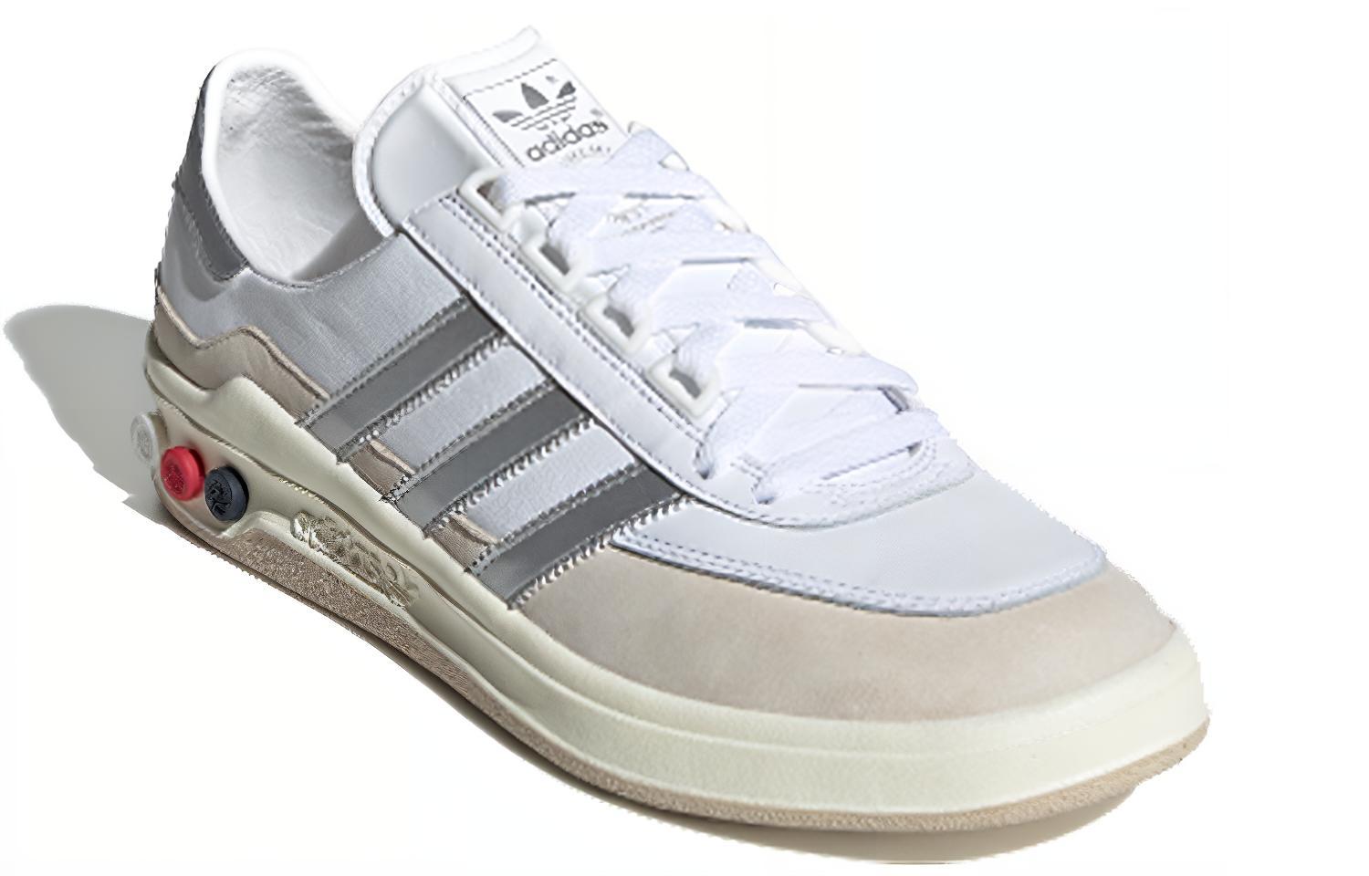 Lookbook 阿迪达斯银河SPZL“白银” F35662