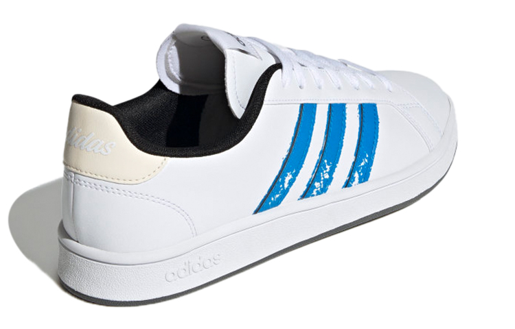 Shop 아디다스 그랜드 코트 "베이스 비욘드 - 화이트 블루 러쉬" GZ0987