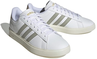 adidas Grand Court 'Putih Silver Pebble' ID4467 Lookbook adidas Grand Court 'Putih Silver Pebble' ID4467